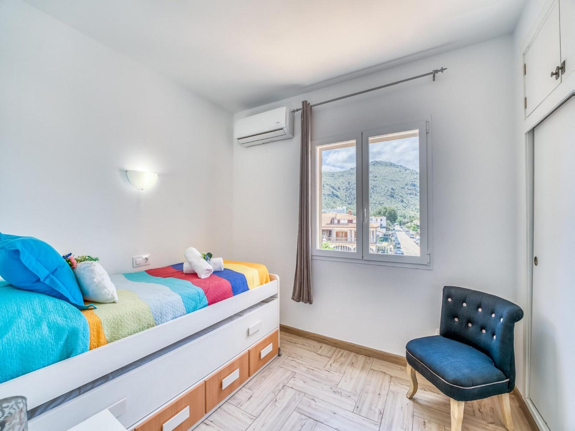 Apartment With Mountain And View